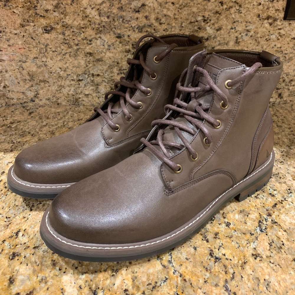 Nautica leather Boots